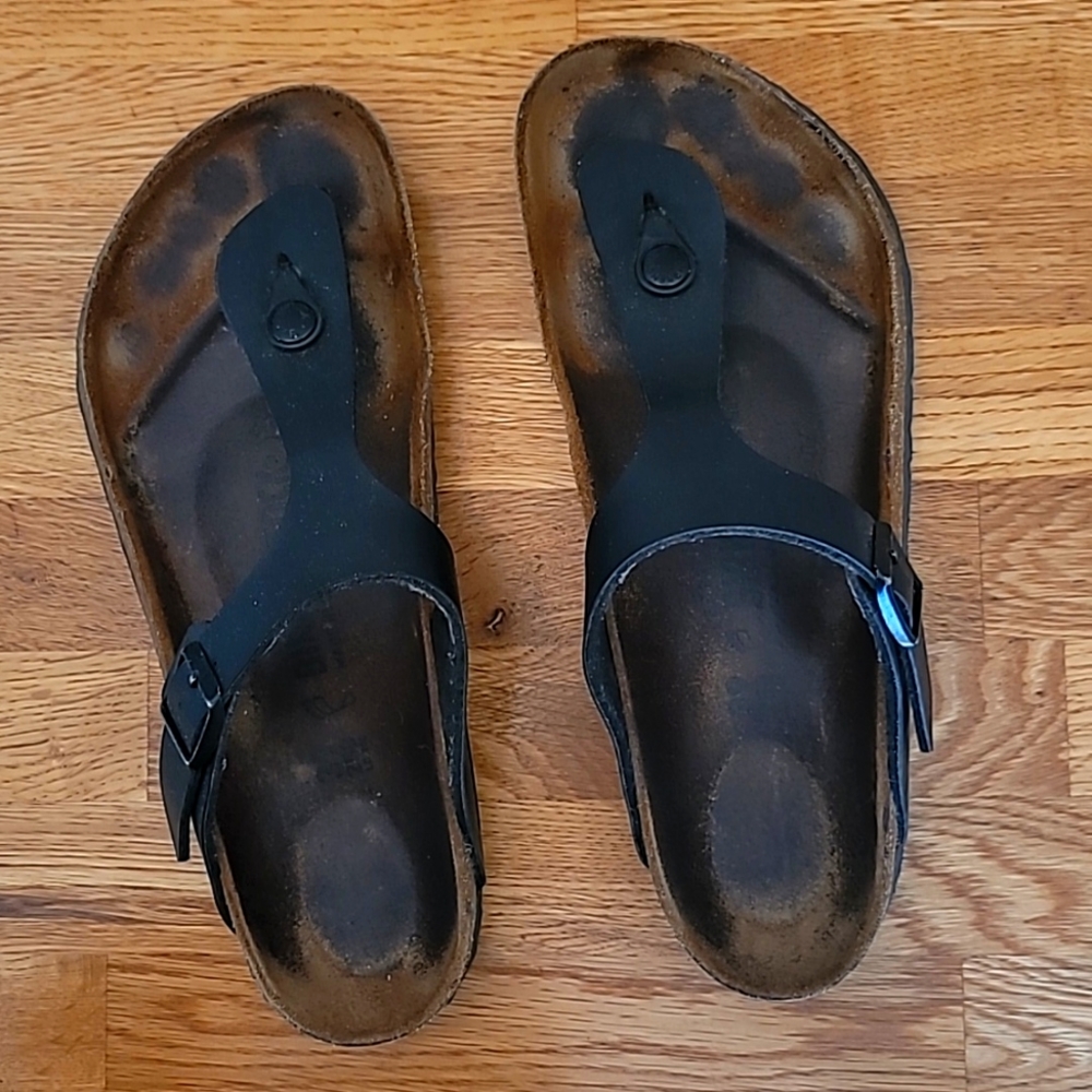 Birkenstock Gizeh Sandals